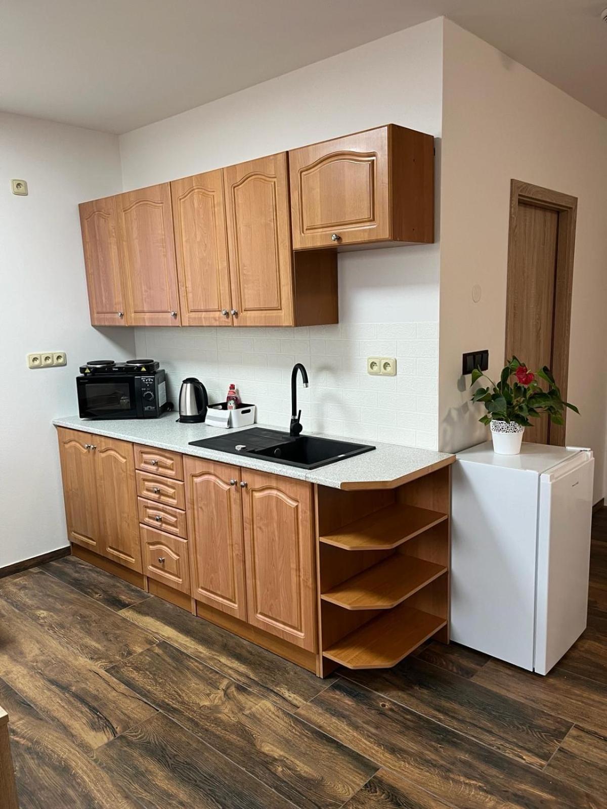 Apartman Kuga มิคูลอฟ ภายนอก รูปภาพ